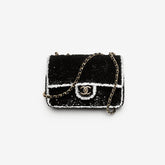 Fall-Winter 2025/26 Flap Bag Black & White