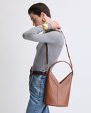 Y TOP-HANDLE BUCKET IN LEATHER BRICK