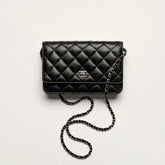 Classic Wallet on Chain Black