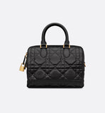 Groove 25 Bag Black Macrocannage Calfskin