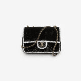 Fall-Winter 2025/26 Flap Bag Black & White
