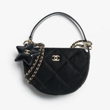 2025/26 Collection Clutch with Chain Black